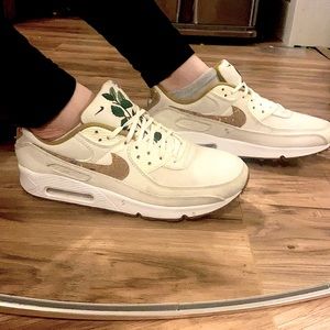 Nike air cork fig 5 women’s size 10